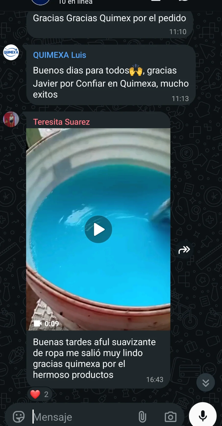 Mensaje de Teresita Suárez en el grupo de WhatsApp mostrando su suavizante