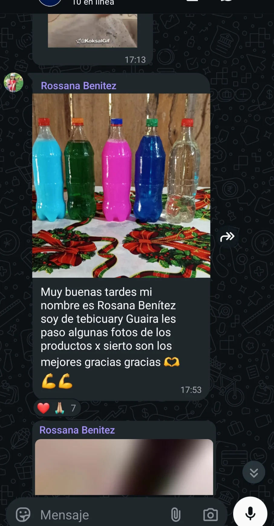 Mensaje de Rossana Benítez en el grupo de WhatsApp con fotos de sus detergentes